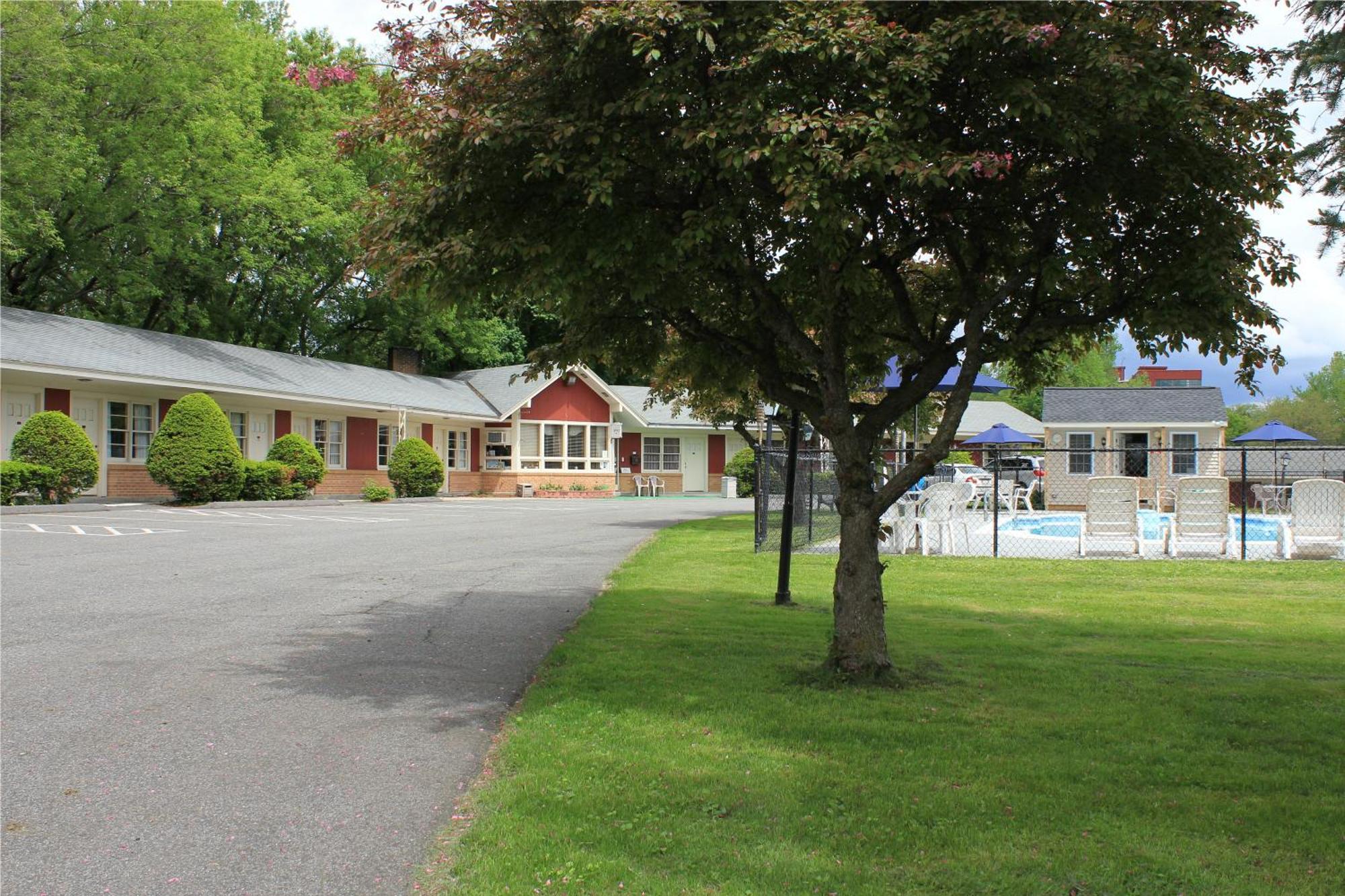 Berkshire Inn 핏츠필드 외부 사진