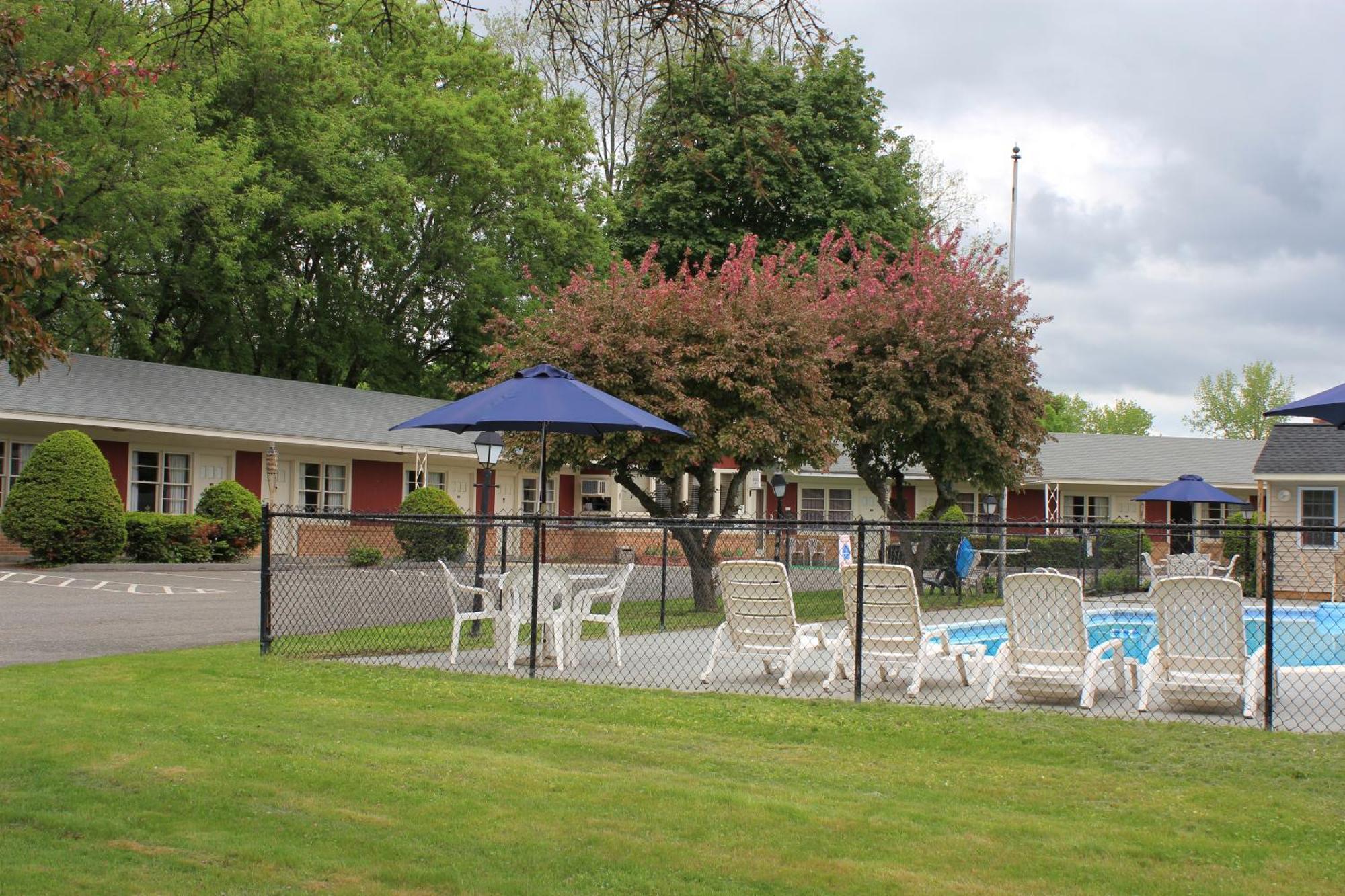 Berkshire Inn 핏츠필드 외부 사진