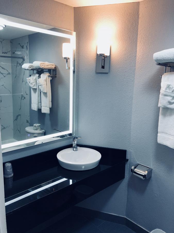Berkshire Inn 핏츠필드 외부 사진